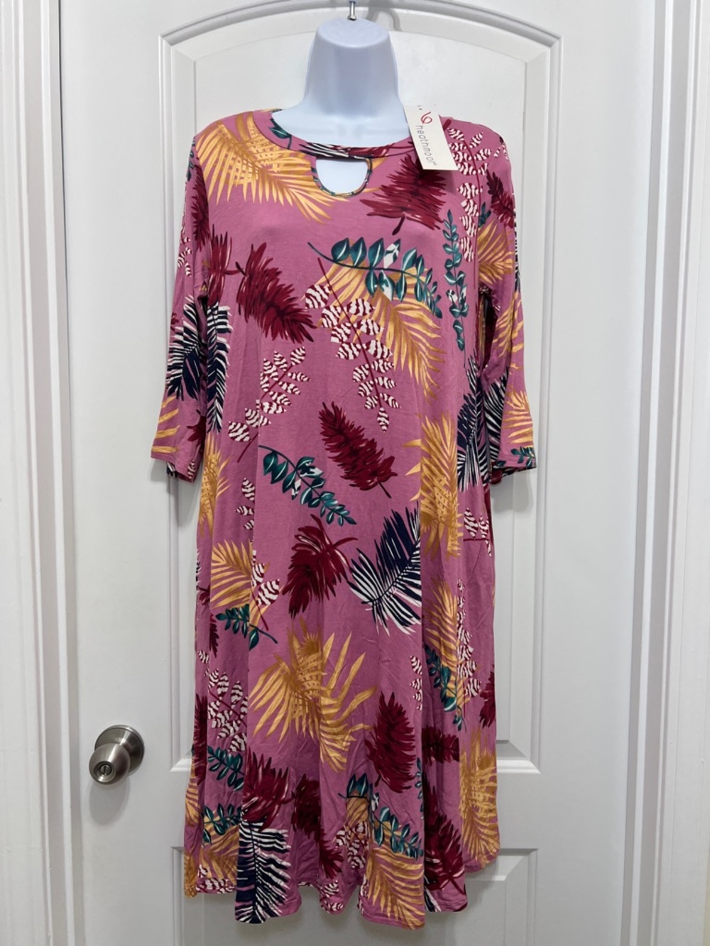 Women's Keyhole Midi Dress in Pink Tropical Print